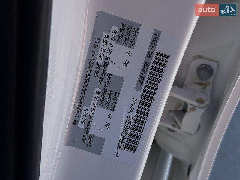 Седан Mazda 3 2023 в Рівному