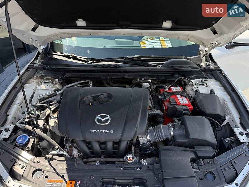 Седан Mazda 3 2023 в Рівному