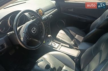 Хэтчбек Mazda 3 2004 в Ужгороде
