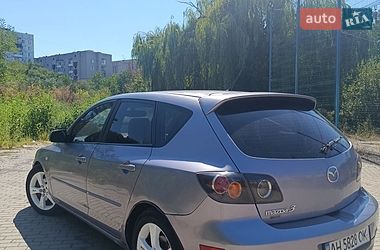 Хэтчбек Mazda 3 2004 в Ужгороде