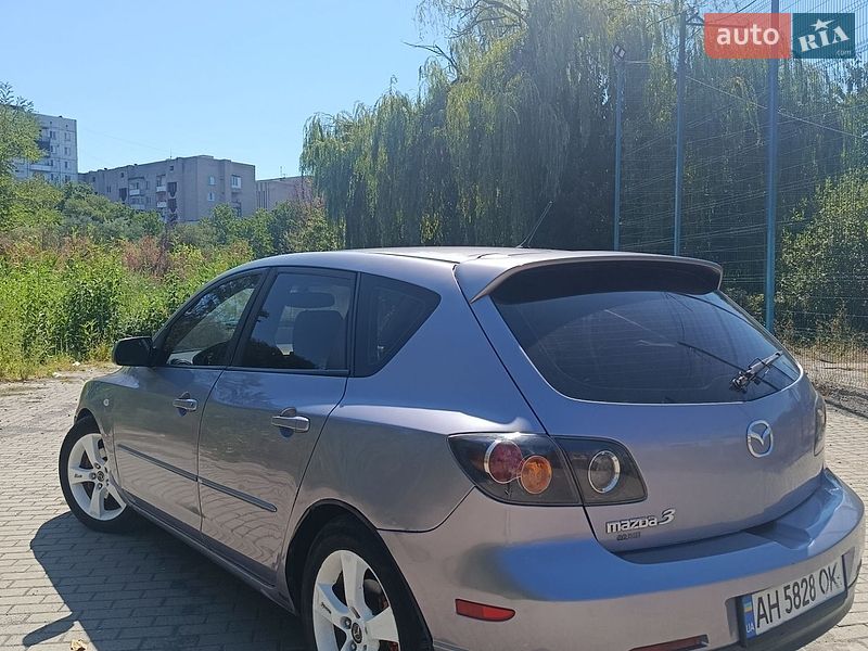 Хэтчбек Mazda 3 2004 в Ужгороде