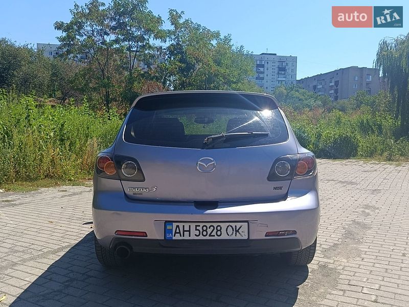 Хэтчбек Mazda 3 2004 в Ужгороде
