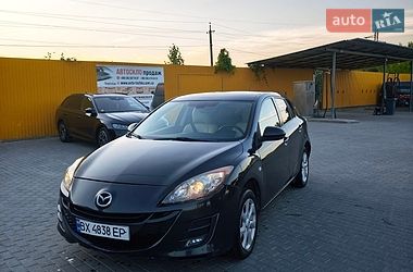 Mazda 3  2011