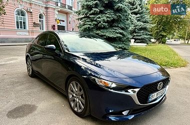 Mazda 3  2019