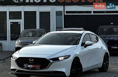 Mazda 3  2024