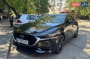 Mazda 3  2020