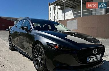 Mazda 3 2018