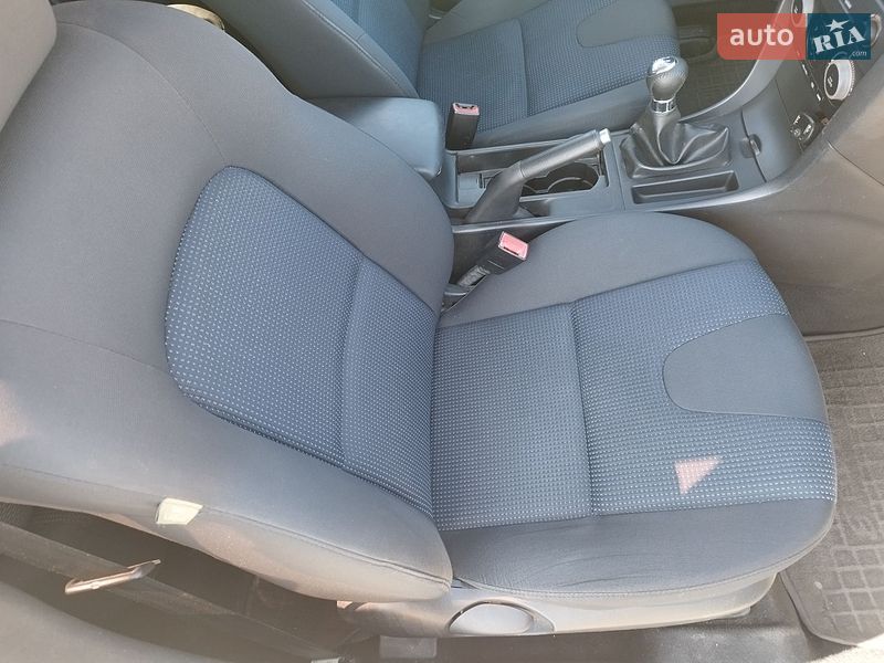 Седан Mazda 3 2006 в Білій Церкві