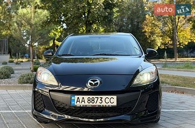Mazda 3  2013