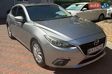 Mazda 3  2015