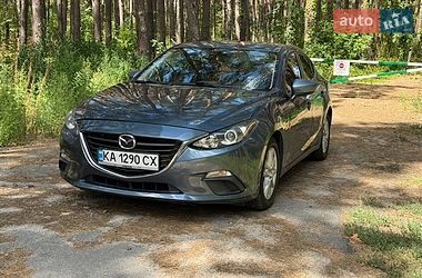 Mazda 3  2016