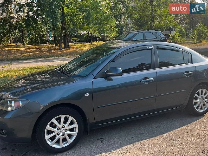 Седан Mazda 3 2008 в Киеве