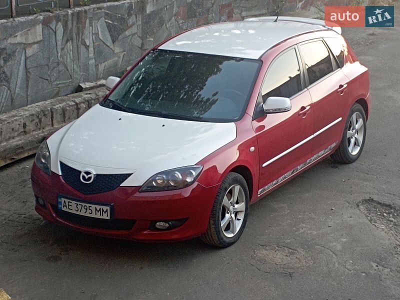 Хэтчбек Mazda 3 2003 в Киеве
