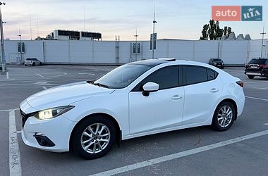 Седан Mazda 3 2015 в Києві
