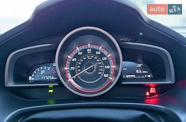 Седан Mazda 3 2015 в Києві