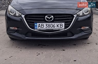 Mazda 3  2017