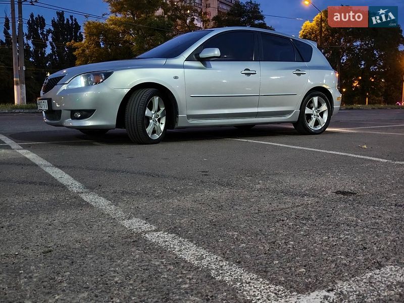 Хэтчбек Mazda 3 2003 в Одессе