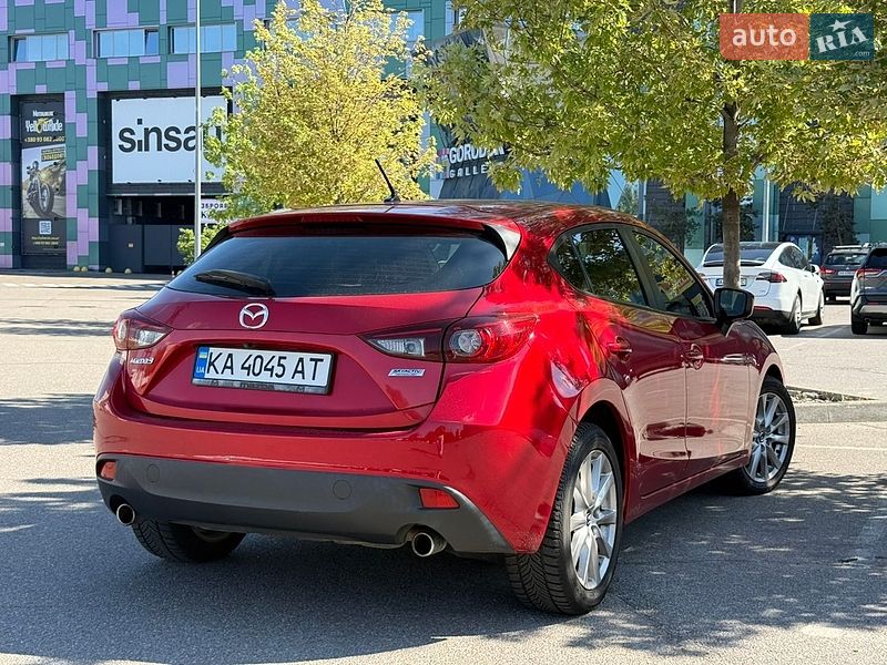 Хетчбек Mazda 3 2016 в Києві