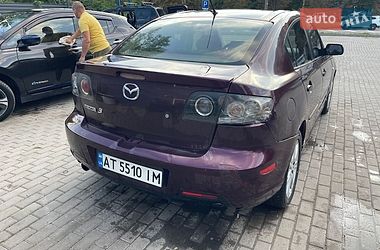 Седан Mazda 3 2006 в Ивано-Франковске
