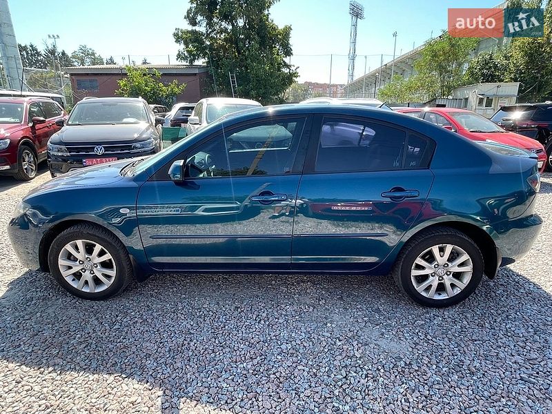 Седан Mazda 3 2007 в Полтаве