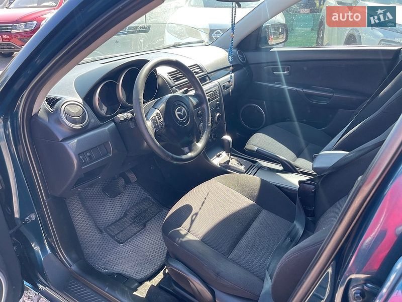 Седан Mazda 3 2007 в Полтаве