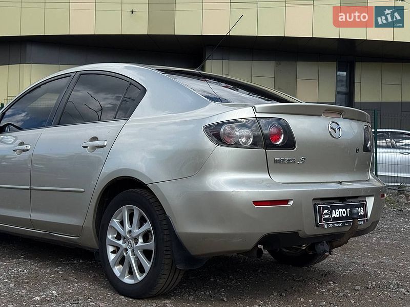Седан Mazda 3 2008 в Києві