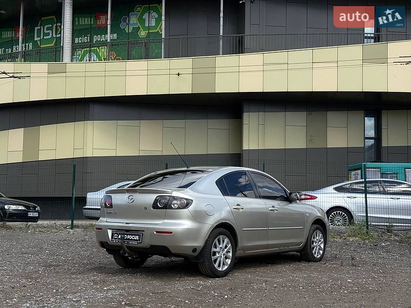 Седан Mazda 3 2008 в Києві