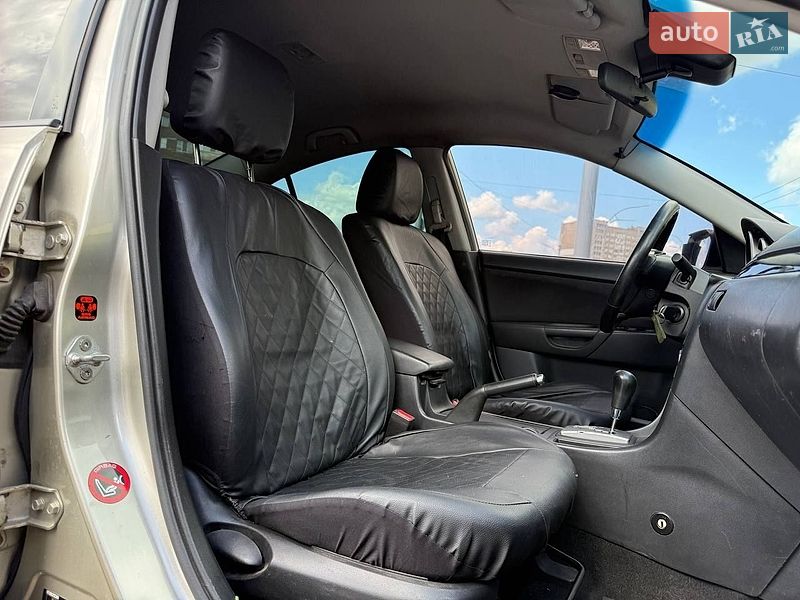 Седан Mazda 3 2008 в Києві