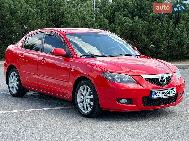 Седан Mazda 3 2008 в Киеве