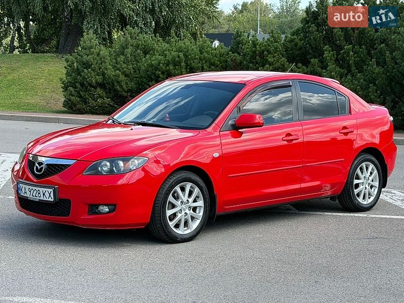 Седан Mazda 3 2008 в Киеве