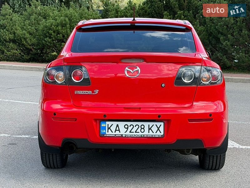 Седан Mazda 3 2008 в Киеве