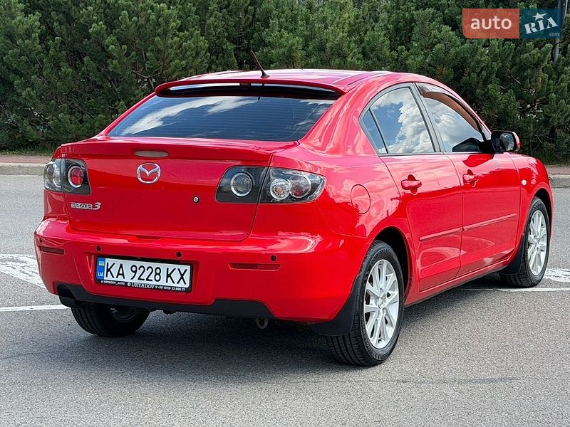 Седан Mazda 3 2008 в Киеве