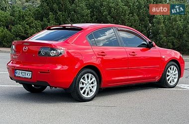 Седан Mazda 3 2008 в Киеве