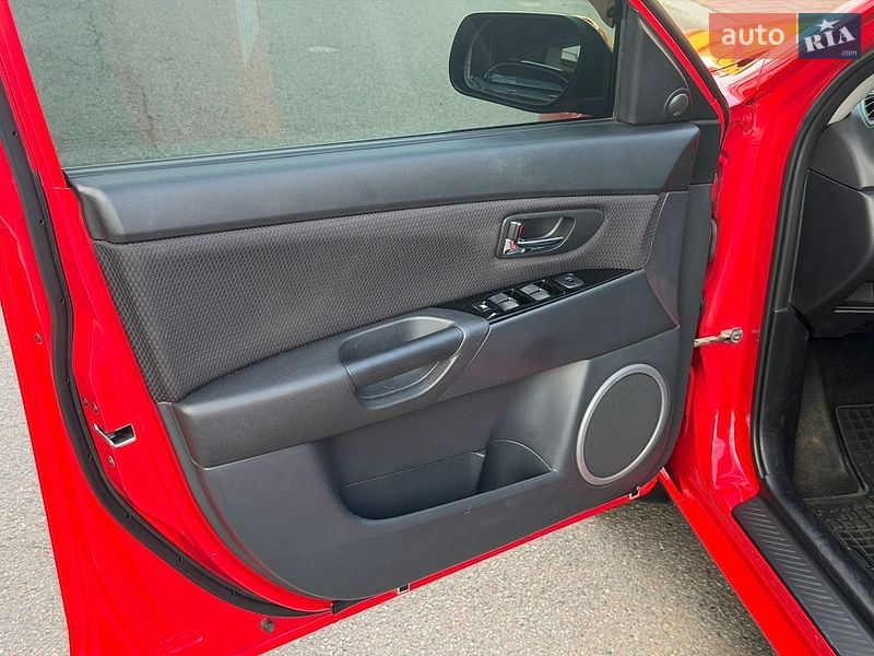 Седан Mazda 3 2008 в Киеве