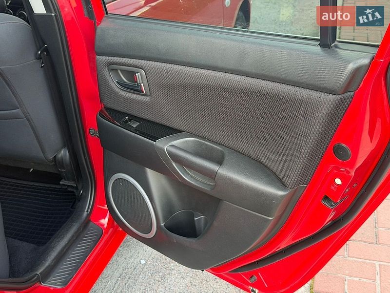 Седан Mazda 3 2008 в Киеве