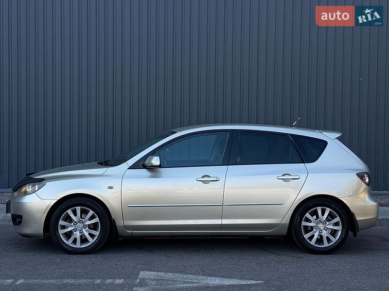 Хэтчбек Mazda 3 2007 в Николаеве