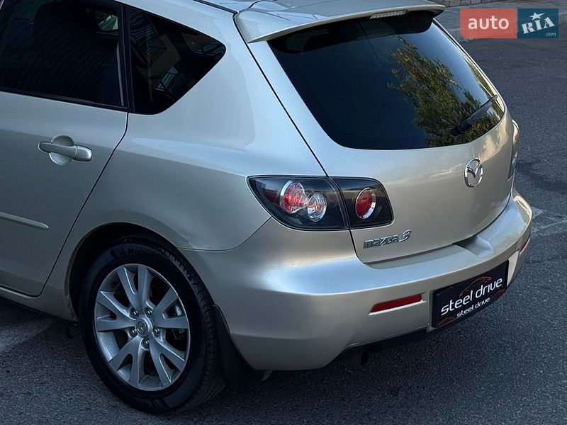 Хэтчбек Mazda 3 2007 в Николаеве