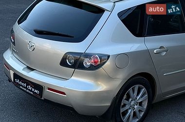 Хэтчбек Mazda 3 2007 в Николаеве