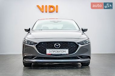 Седан Mazda 3 2019 в Киеве