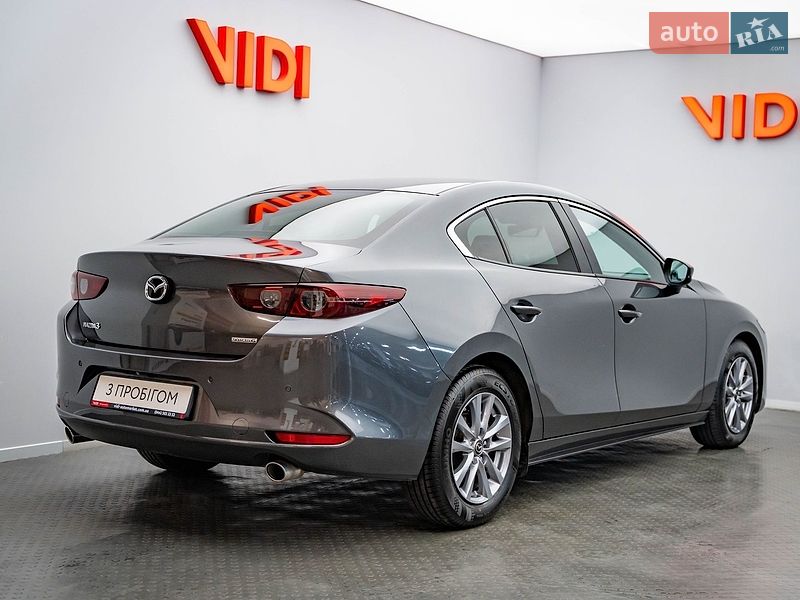 Седан Mazda 3 2019 в Киеве