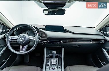 Седан Mazda 3 2019 в Киеве