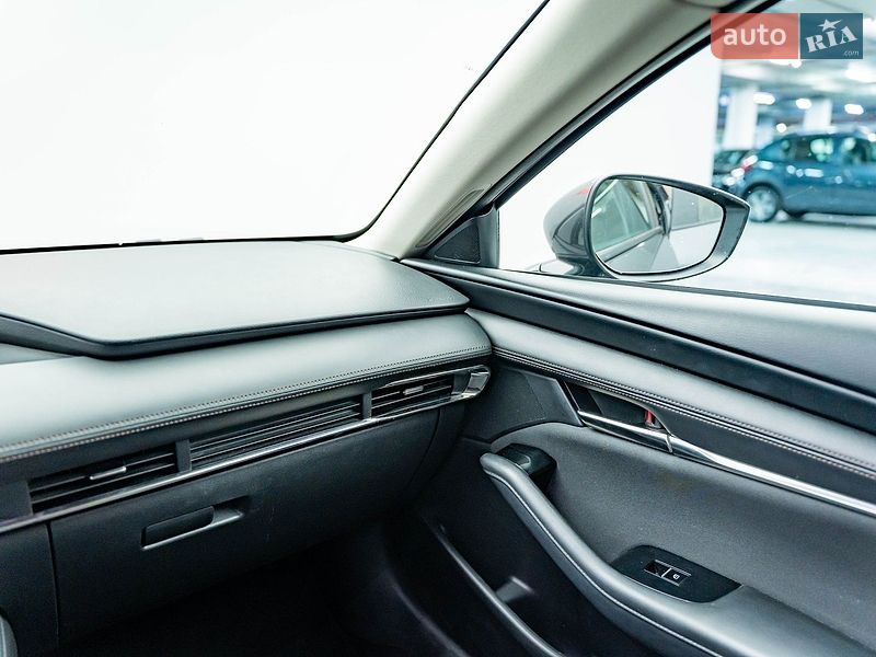 Седан Mazda 3 2019 в Киеве