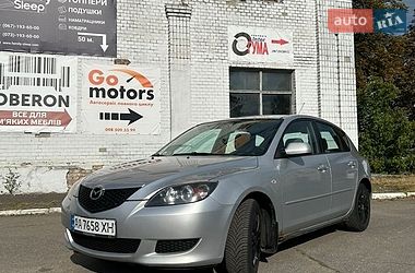 Mazda 3  2004