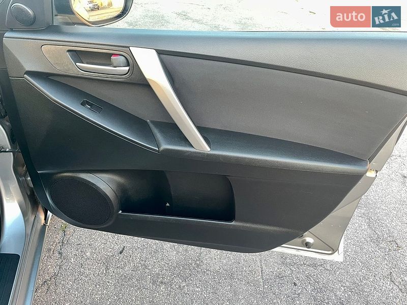 Хетчбек Mazda 3 2010 в Вінниці