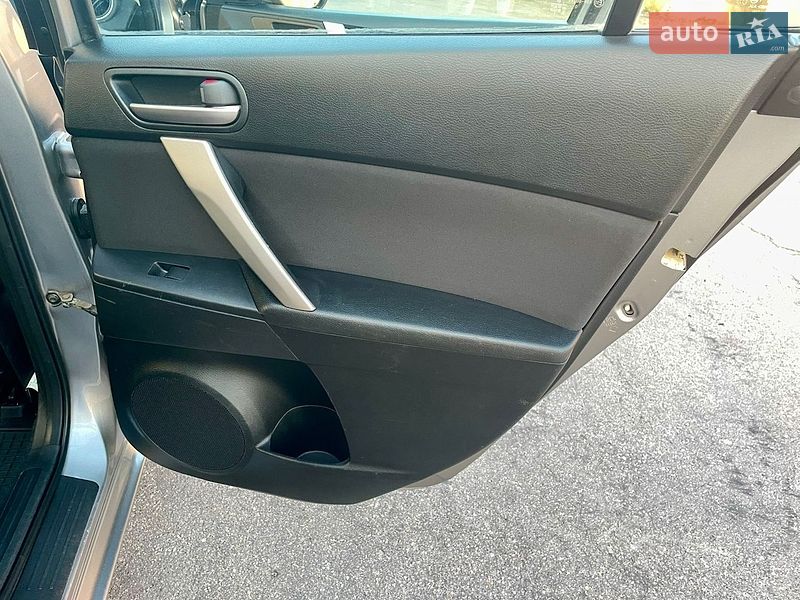 Хетчбек Mazda 3 2010 в Вінниці
