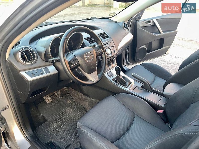 Хетчбек Mazda 3 2010 в Вінниці