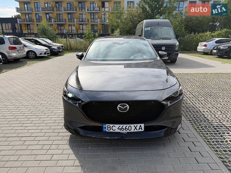 Хэтчбек Mazda 3 2023 в Львове