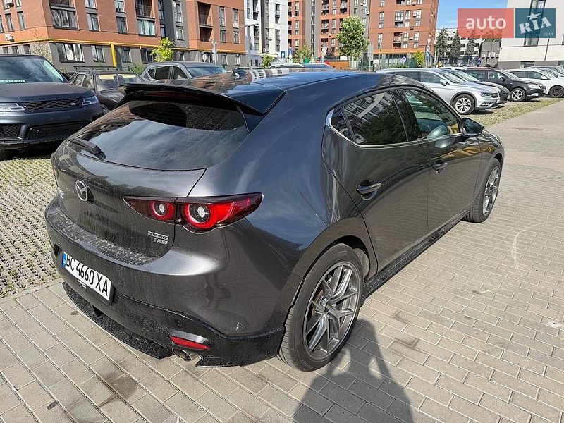 Хэтчбек Mazda 3 2023 в Львове