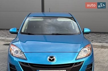 Mazda 3  2009