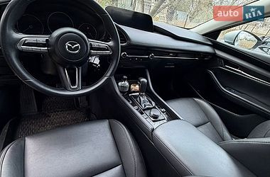 Седан Mazda 3 2019 в Ровно